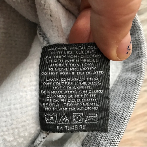 TN Crewneck - Picture 4 of 4